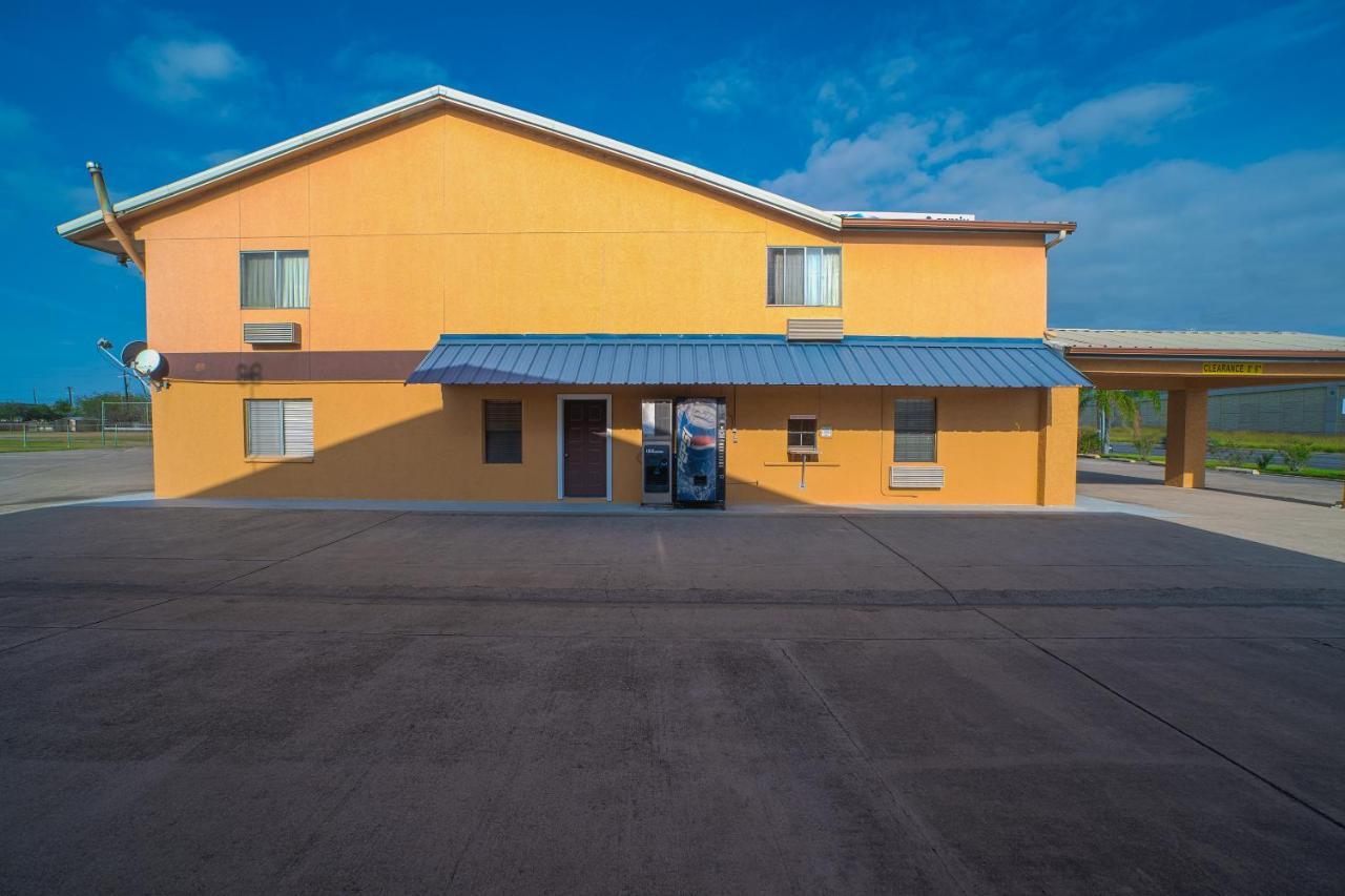 Texas Inn San Benito Near Harlingen 외부 사진