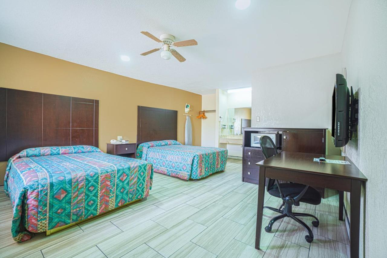 Texas Inn San Benito Near Harlingen 외부 사진