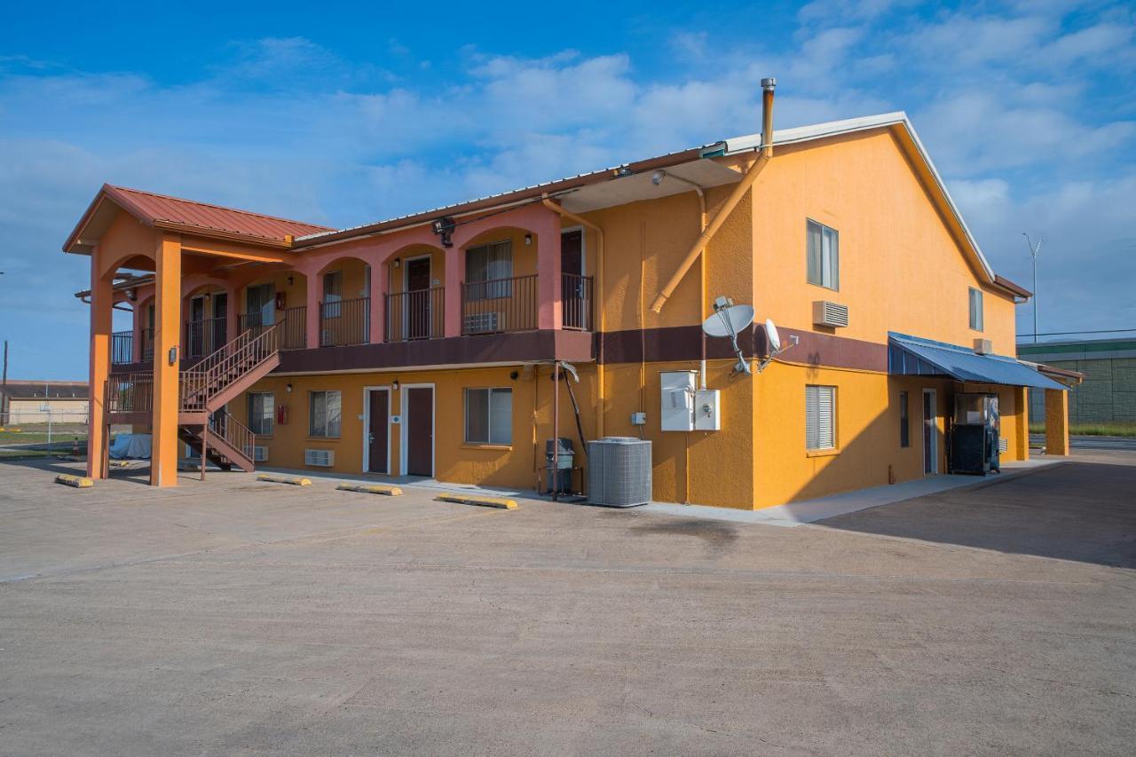 Texas Inn San Benito Near Harlingen 외부 사진
