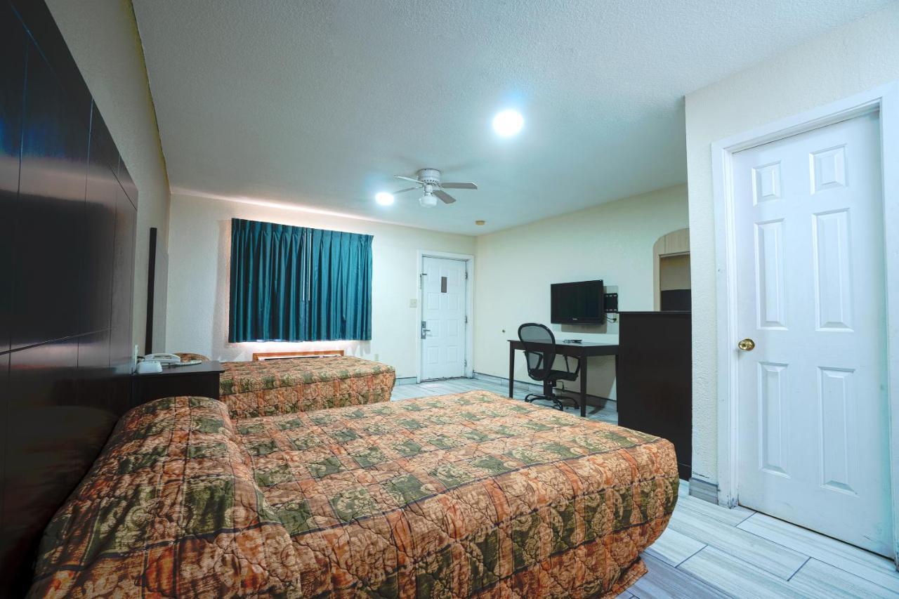 Texas Inn San Benito Near Harlingen 외부 사진