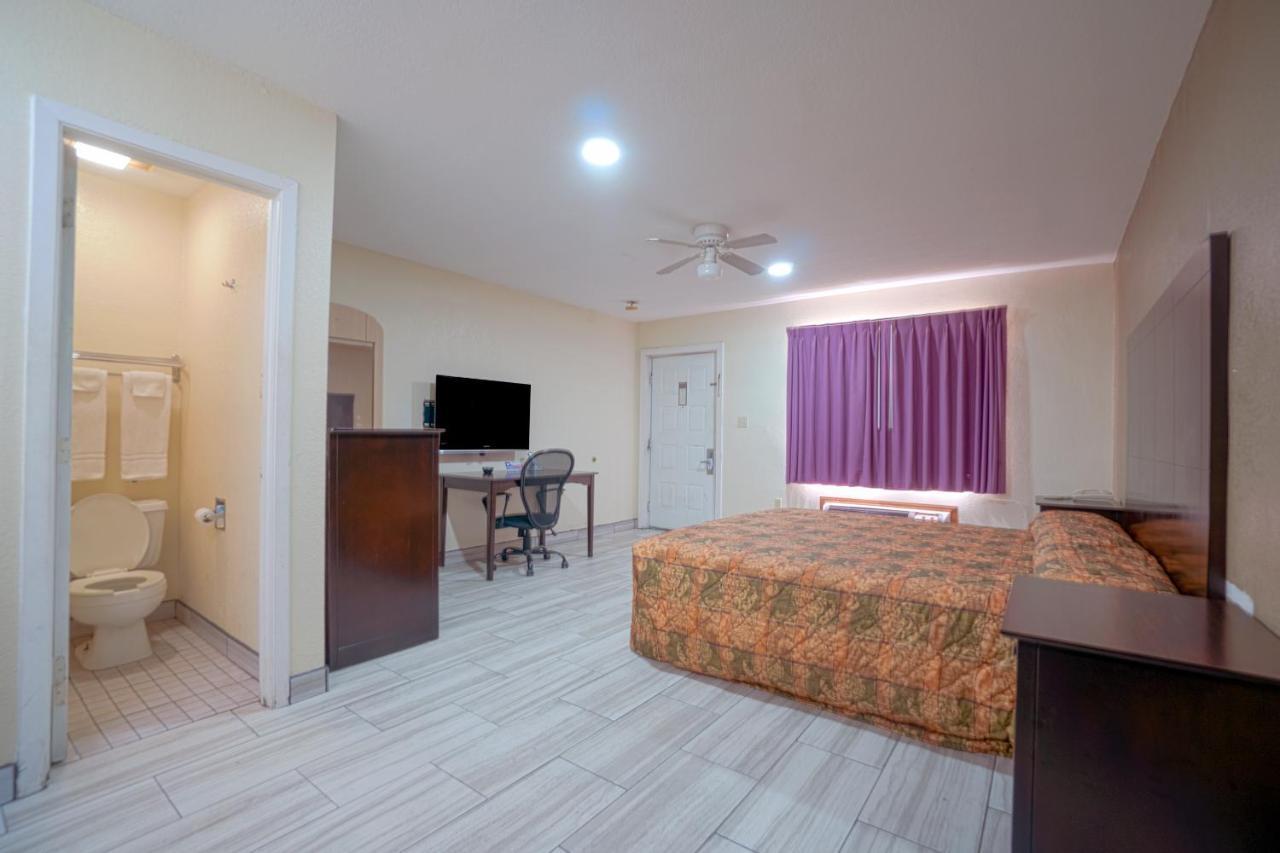 Texas Inn San Benito Near Harlingen 외부 사진