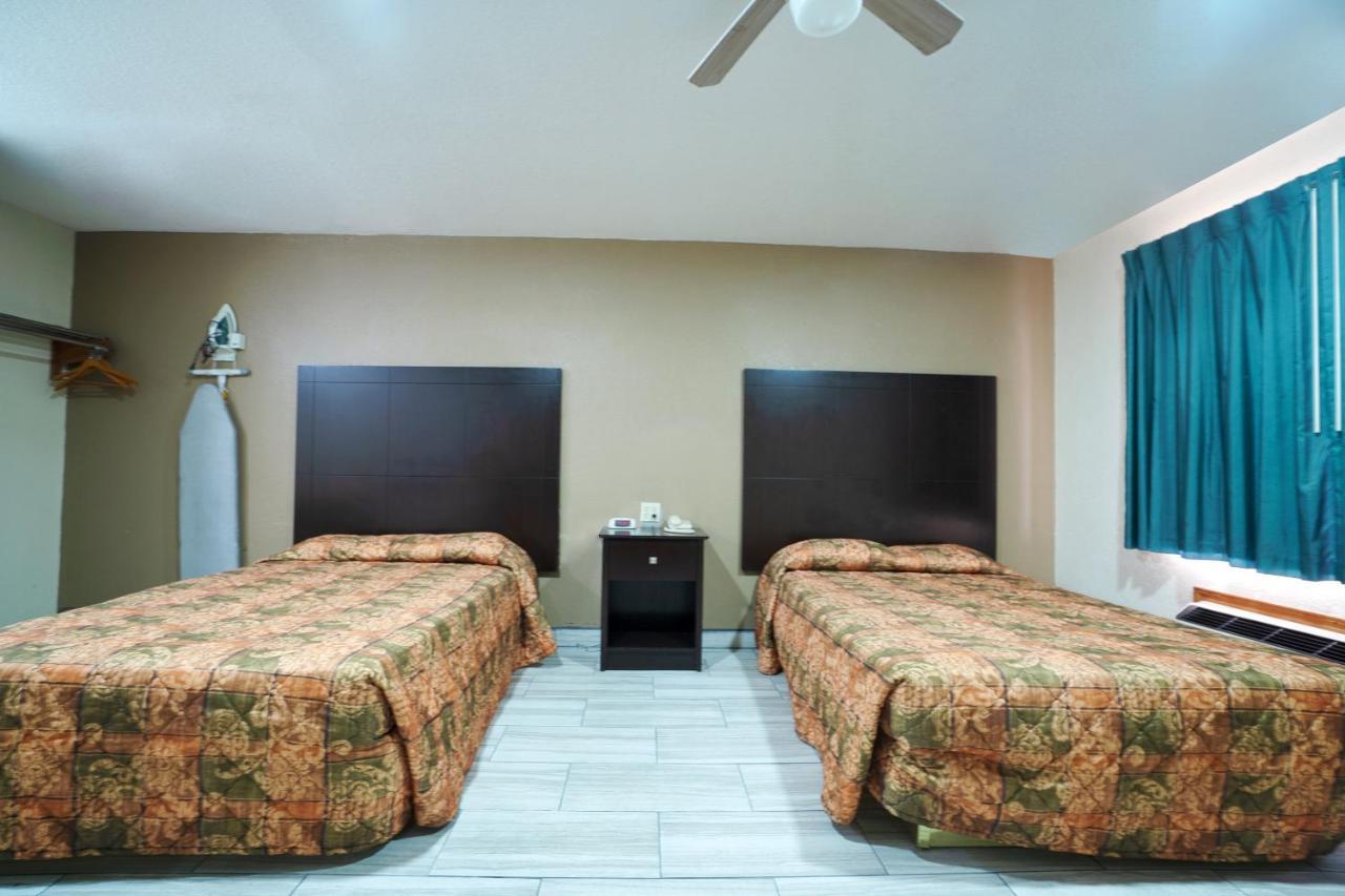 Texas Inn San Benito Near Harlingen 외부 사진